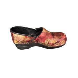SANITA Comfort Shoes/Clogs, size 40 (approx 9.5), Colorful & fun!